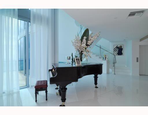 Grand piano in Jade Beach penthouse