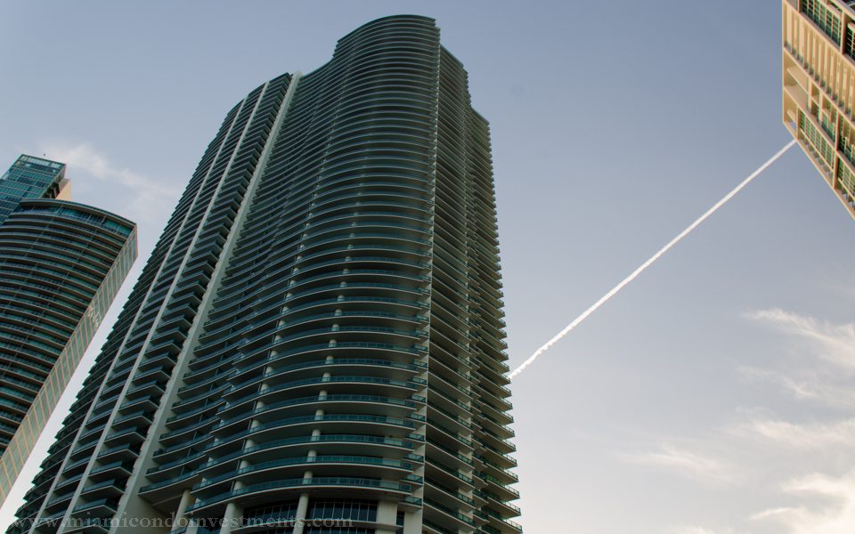 900 Biscayne Bay