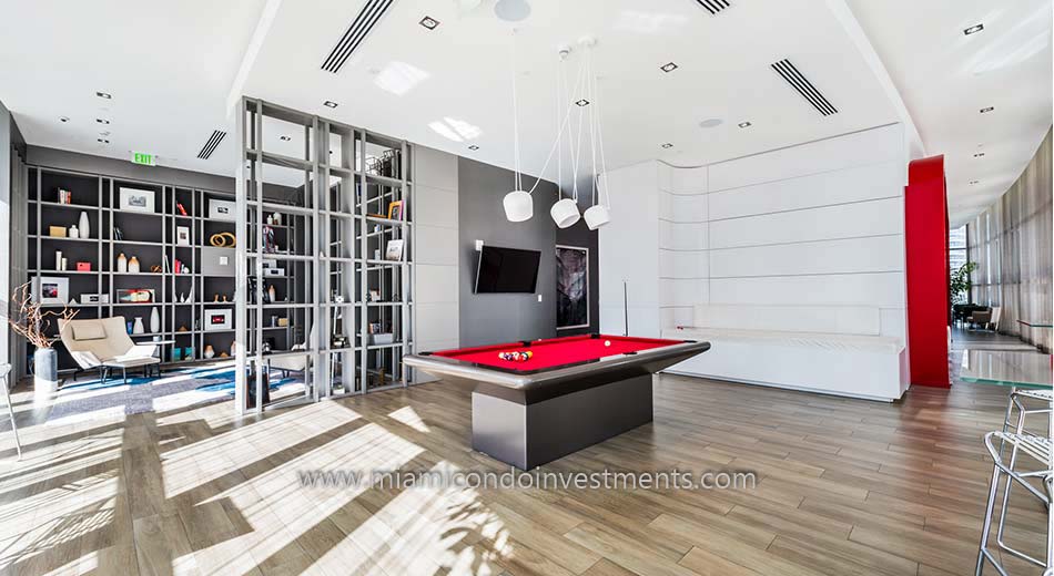billiards room at 1100 Millecento