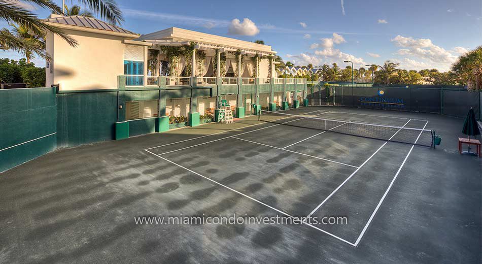 Continuum South Beach tennis courts