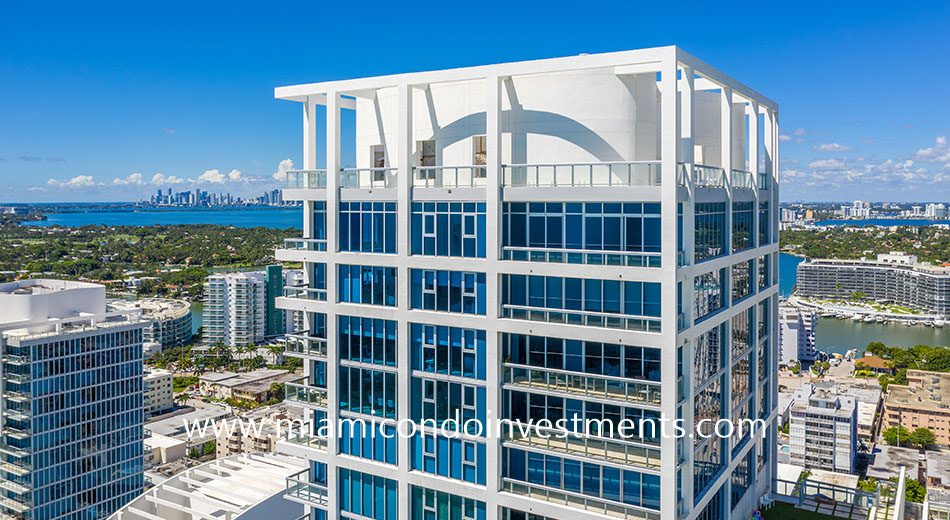 The Carillon North Tower apartments