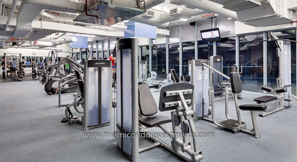 fitness center at Blue Condominium