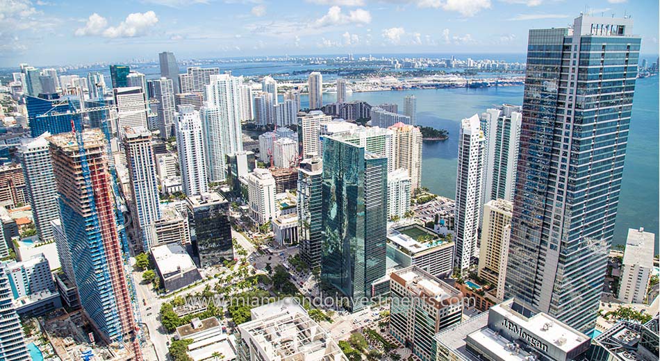 Espirito Santo Plaza condo miami