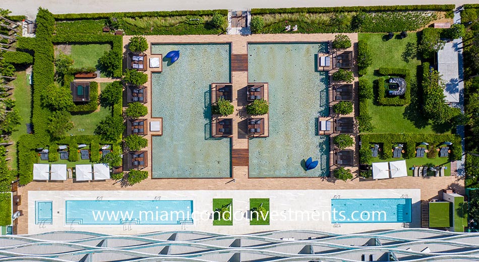 aerial view of Fendi Chateau pool deck