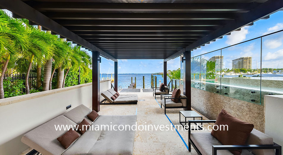 daybeds on pool deck