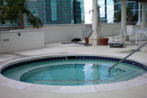 The Club at Brickell Bay For Sale and For Rent