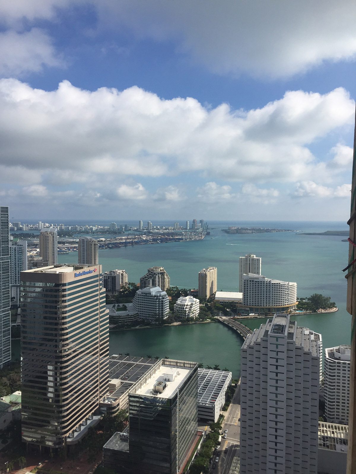 SLS Lux East View - Brickell Key