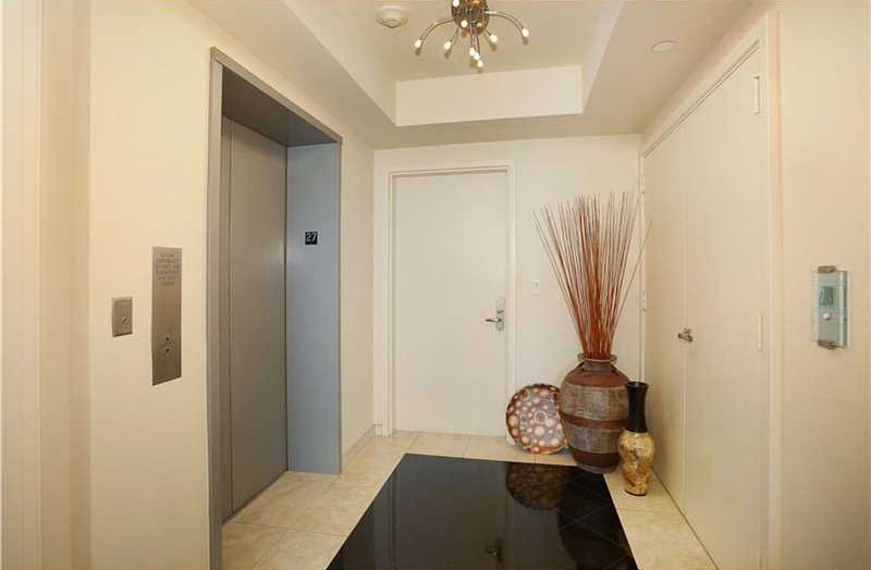 Jonathan Vilma Jade Condo _8