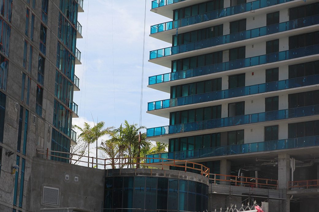 Paraiso Bay Condos May 2017_0541