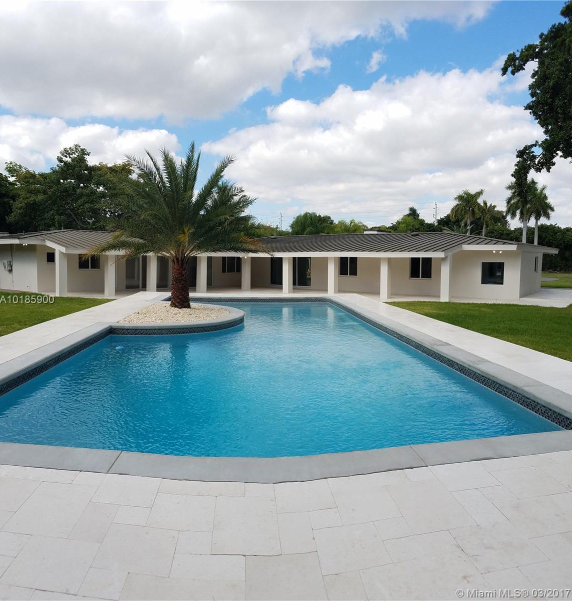 Former Miami Home of OJ Simpson Gets A Fresh Start