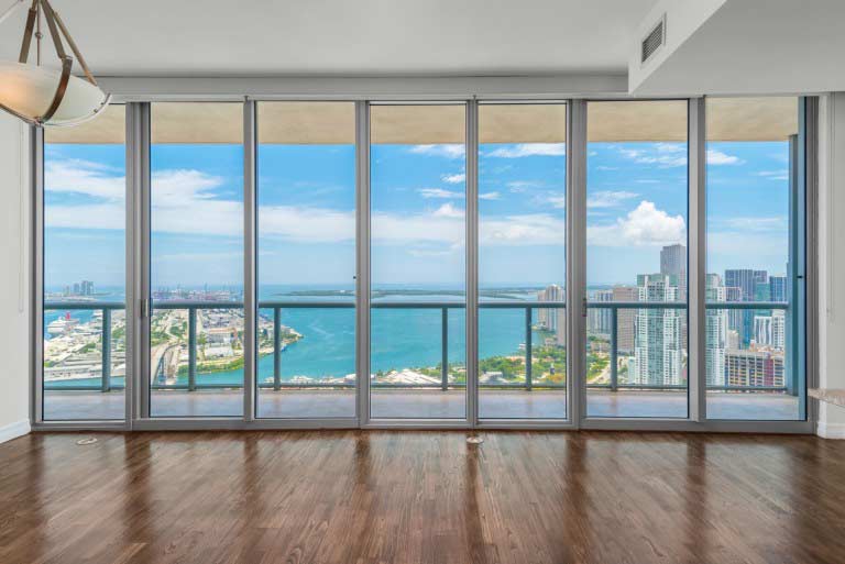 Marinablue 2 bedroom condo for sale in Downtown Miami