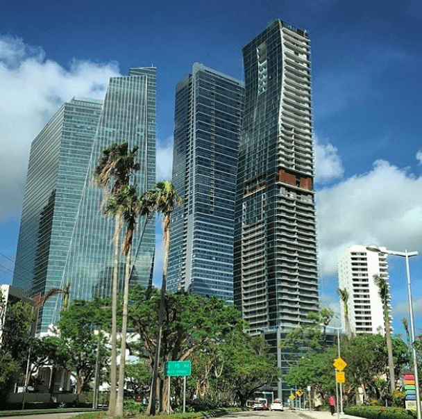 ECHO Brickell Closings