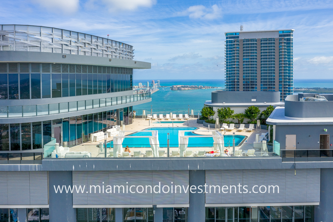 Brickell Flatiron rooftop pool deck