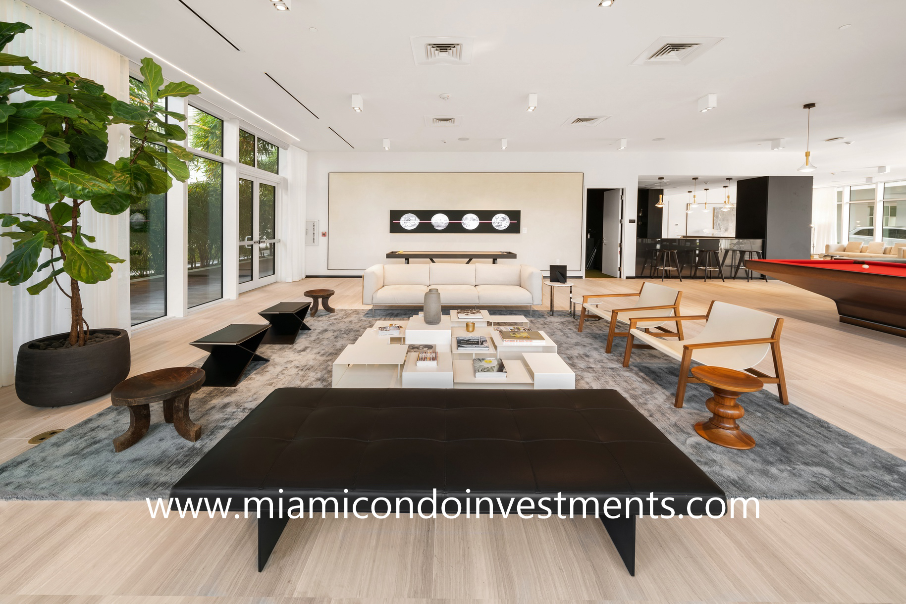 social room at Ritz-Carlton Residences Miami Beach