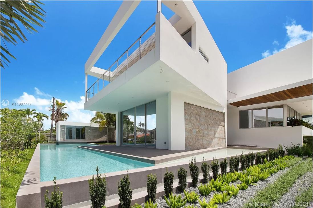 Victor Oladipo of the Miami Heat Buys Miami Beach Mansion for $7.75 Million