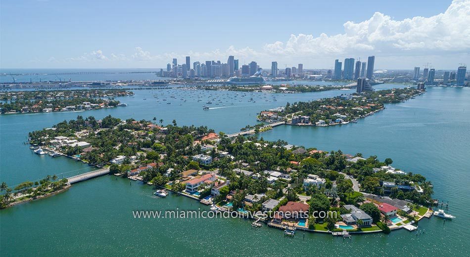 Homes on Venetian Islands