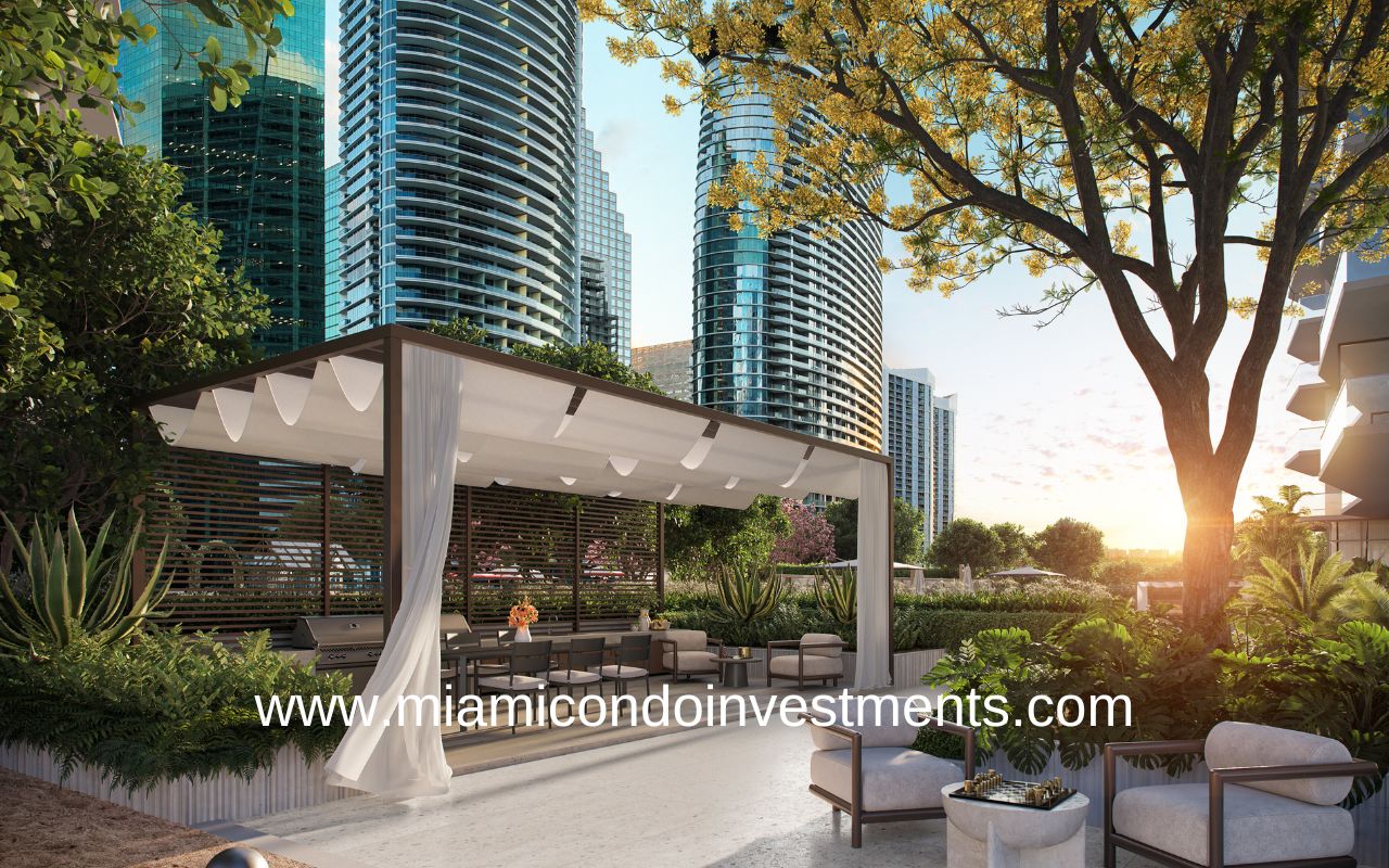 Viceroy Brickell Residences Pool Deck